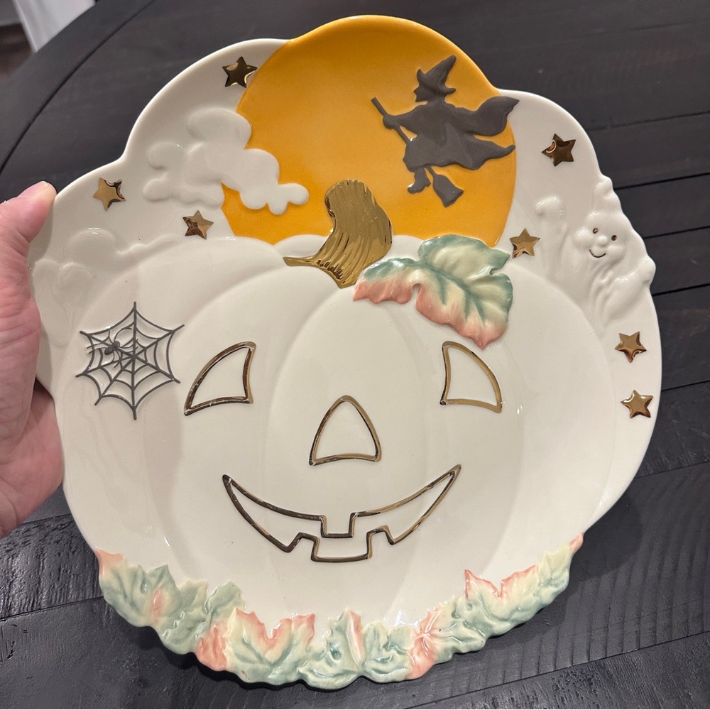 Lenox Ceramic Halloween Jack-O-Lantern Plate with Gold and Cream Accents